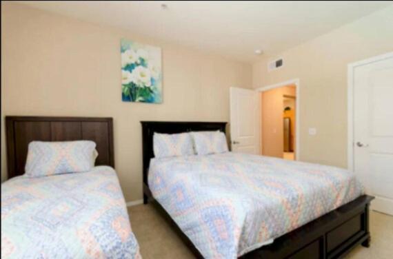 Spacious 2 Bedroom Apartment Near Disneyland And Anaheim Convention Center Exterior photo